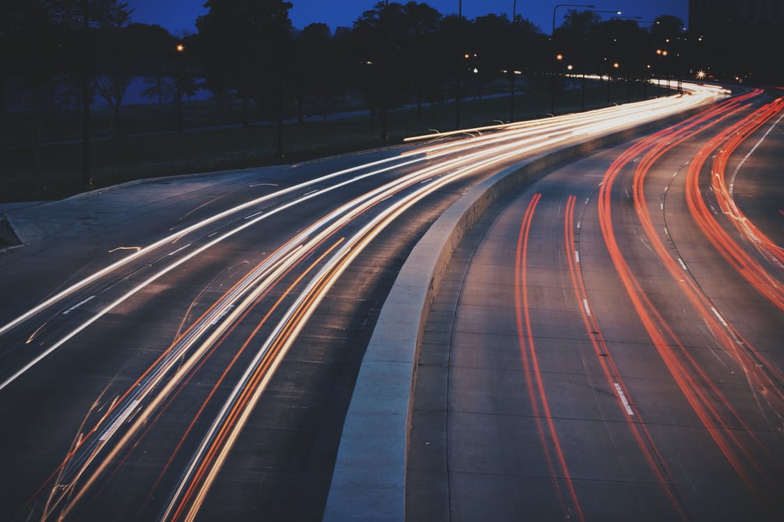 CARPLAY VS. ANDROID AUTO